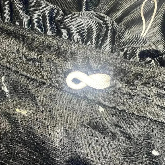 Mens NWT mnml Black Painted Mesh Shorts - XXXL - Picture 4 of 7